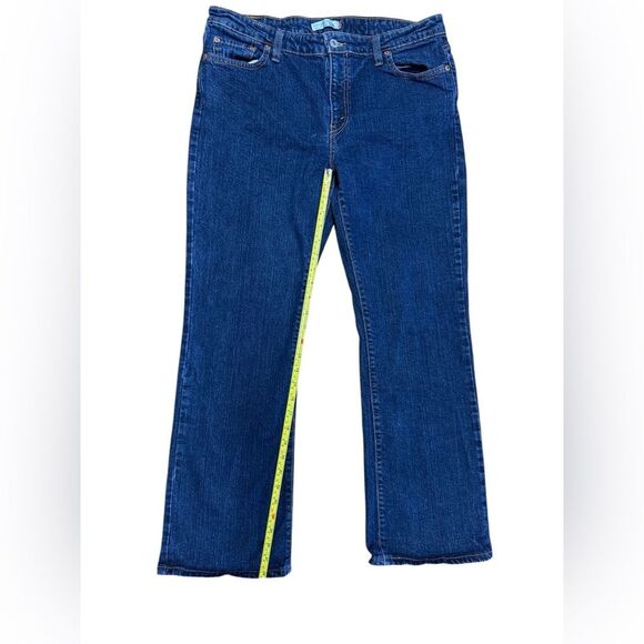 Levi’s 515 Bootcut Women’s Jeans Red Tab Size 14 Mid Rise - Picture 6 of 8
